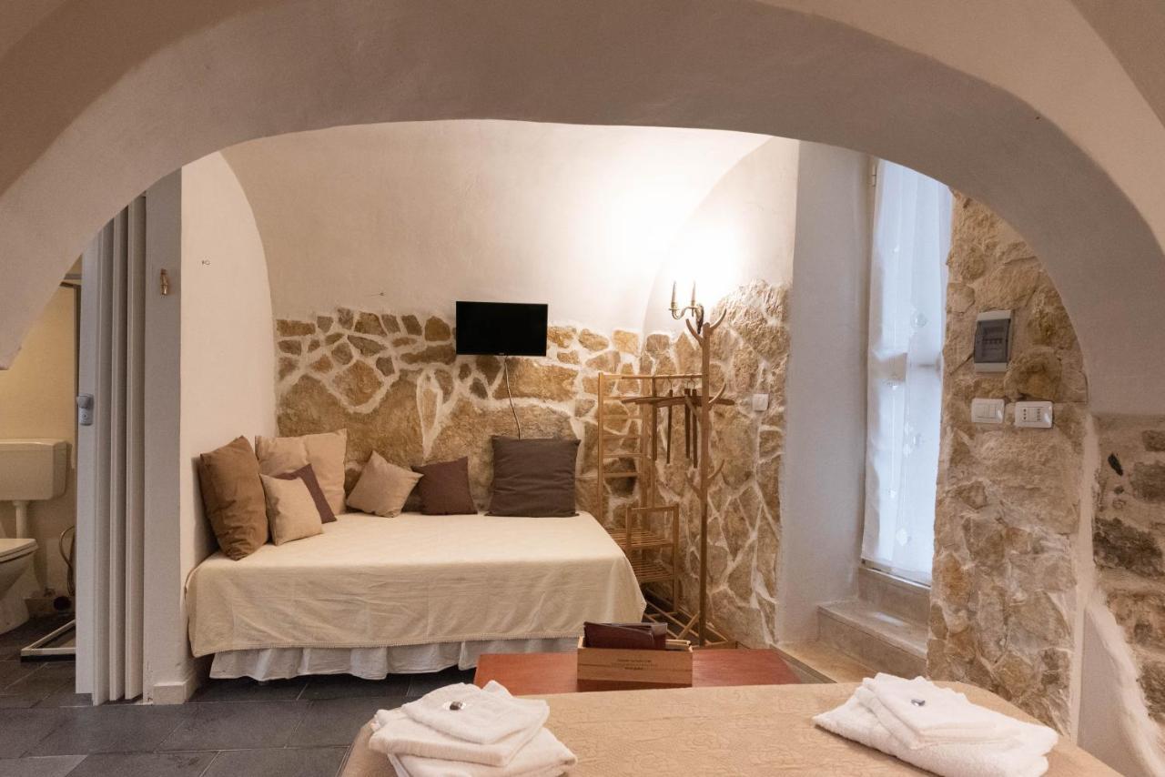 Cuturissi Hospitality & Wellnees Bed and Breakfast Ragusa Exteriör bild