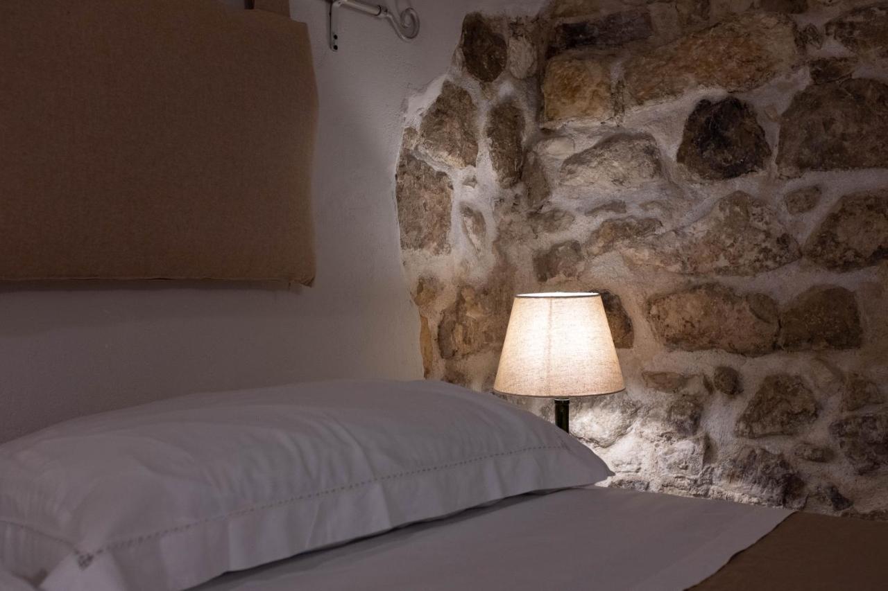 Cuturissi Hospitality & Wellnees Bed and Breakfast Ragusa Exteriör bild