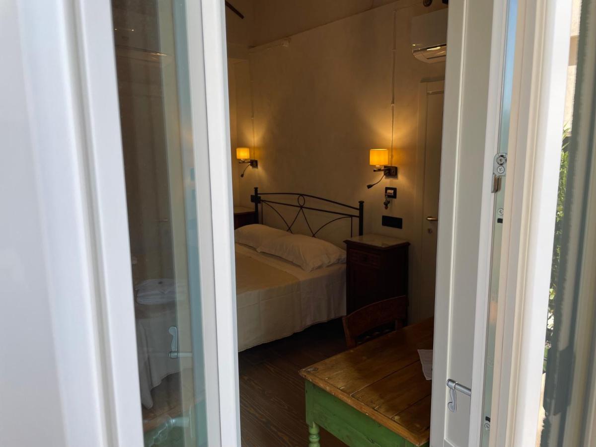 Cuturissi Hospitality & Wellnees Bed and Breakfast Ragusa Exteriör bild
