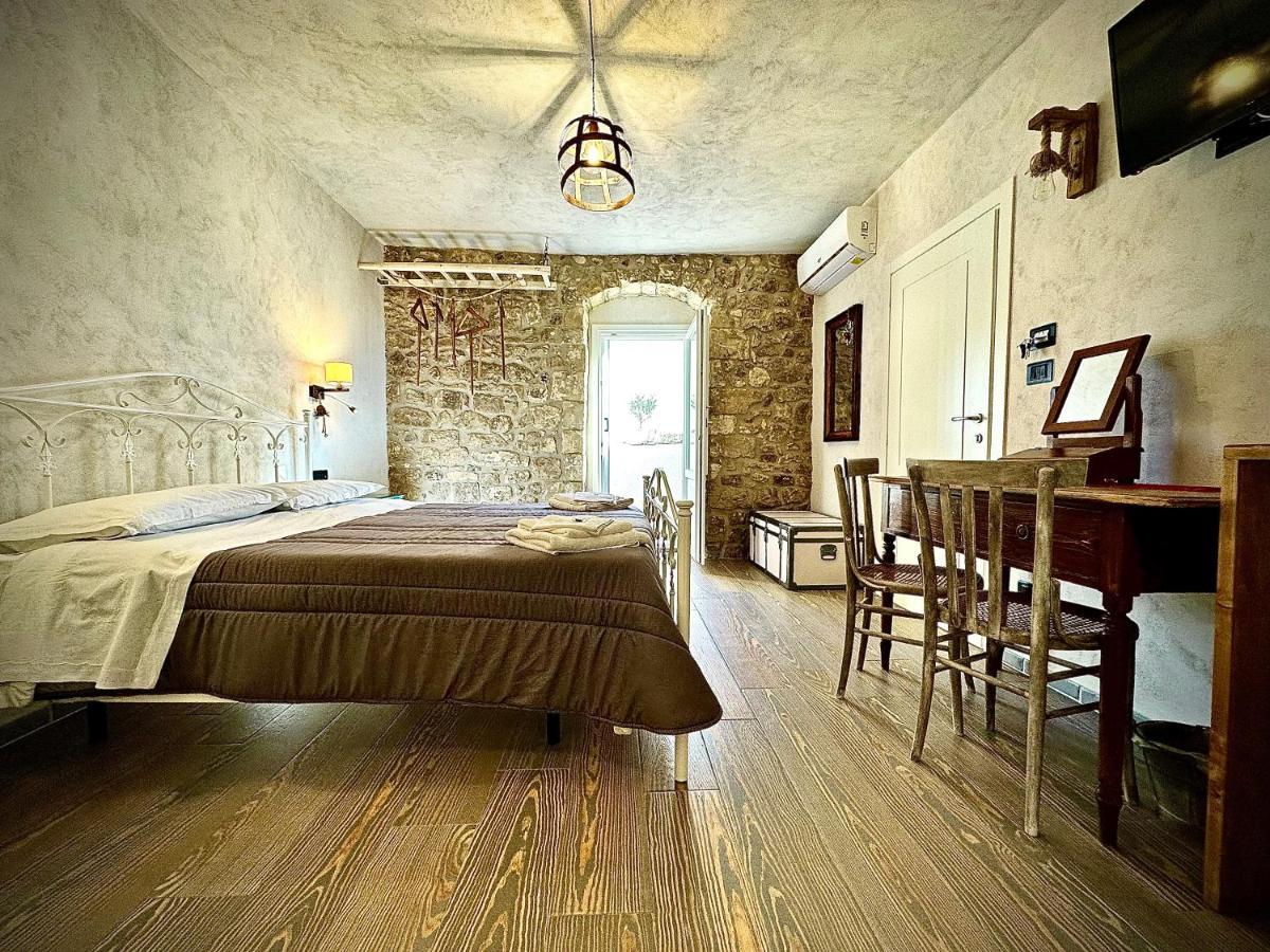 Cuturissi Hospitality & Wellnees Bed and Breakfast Ragusa Exteriör bild