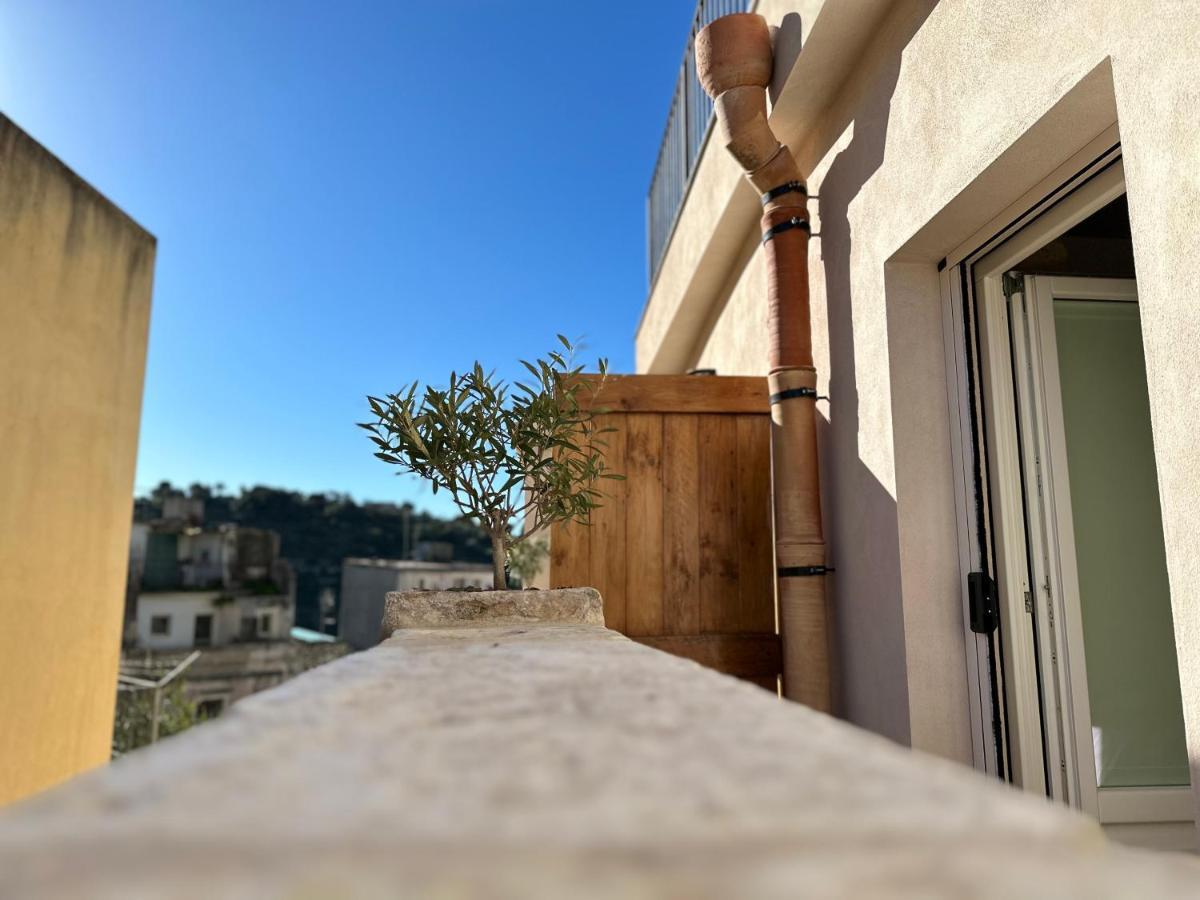 Cuturissi Hospitality & Wellnees Bed and Breakfast Ragusa Exteriör bild