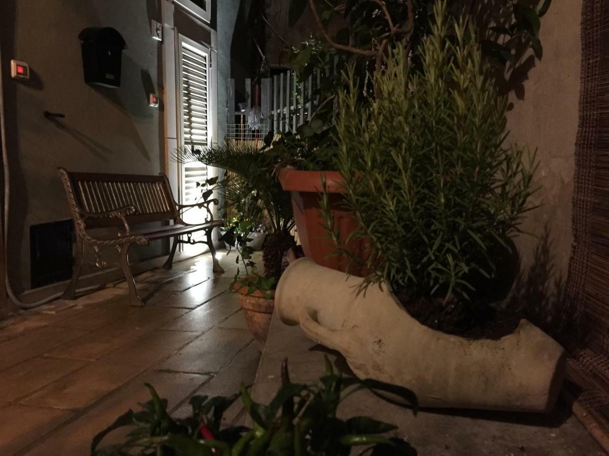Cuturissi Hospitality & Wellnees Bed and Breakfast Ragusa Exteriör bild